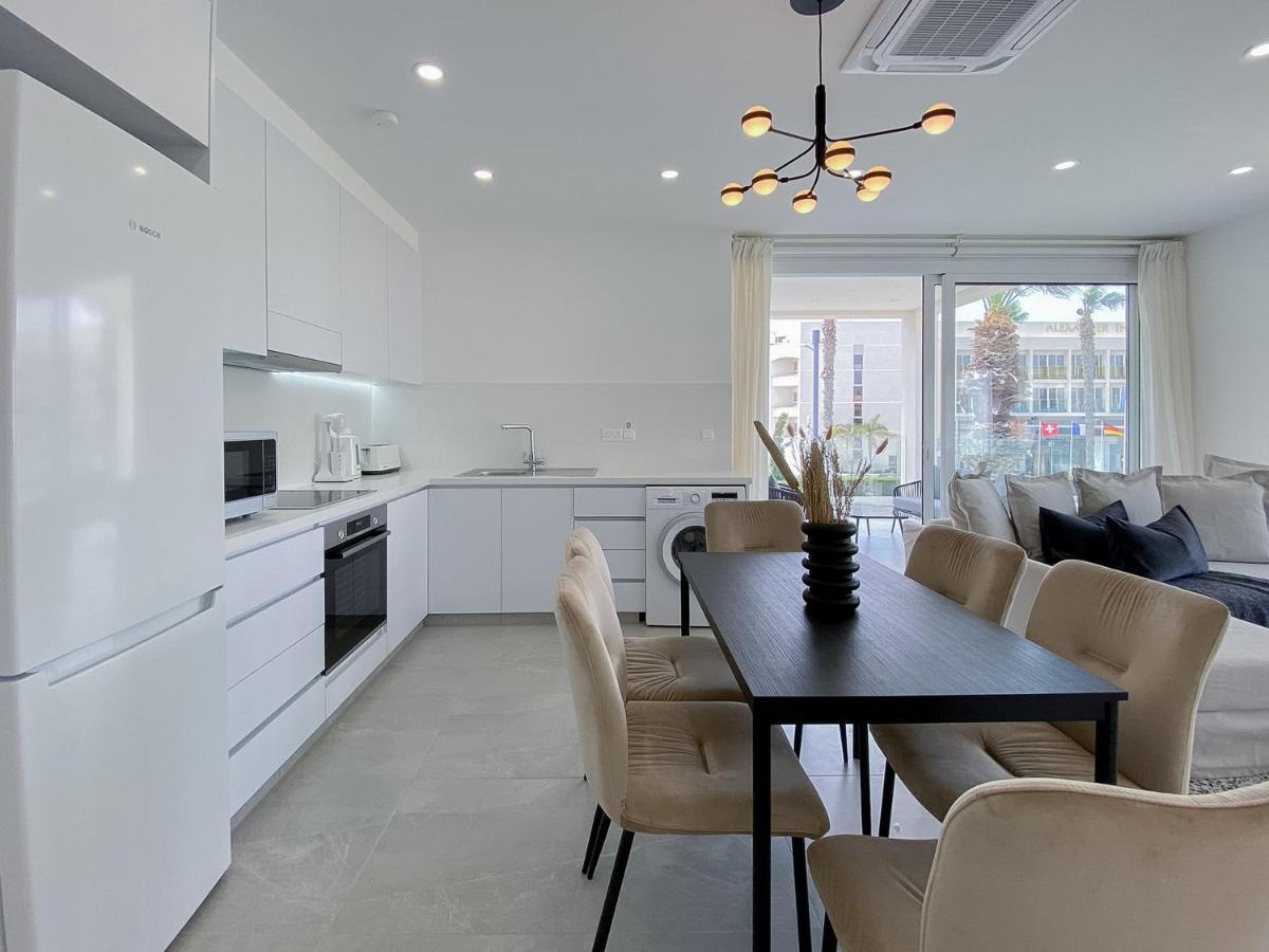 Appartamento Phaedrus Living: Seaview Luxury Flat Limnaria 134 Paphos Esterno foto